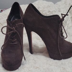 Size 8 Petit Cadeau Brown Oxford Stilettos